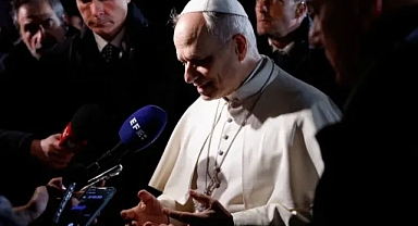 Papa 14. Leo, ABD Başkanı Trump'a Savaş ve Barış Çağrısı Yaptı