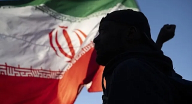 Trump'ın İran Tehditleri ve 2 Haftalık Ateşkes: Dünya 10 Saat Gerilimde