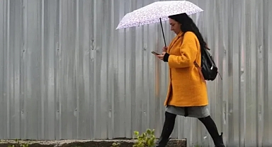 Türkiye'de Hava Sıcaklıkları Düşüyor: Yağış ve Serin Hava Etkili Olacak