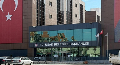 Uşak Belediyesi'ne operasyon, Eskişehir Büyükşehir Belediye Başkanı için soruşturma izni