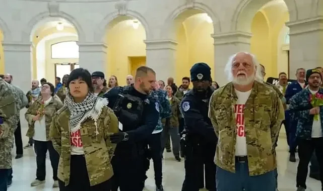 Washington’da İran Protestosu: Kongre’de Gözaltılar ve Savaş Karşıtı Eylem