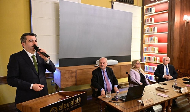 Yıldırım’da “Dünya Altüst Olurken Balkanlar” Paneli Düzenlendi