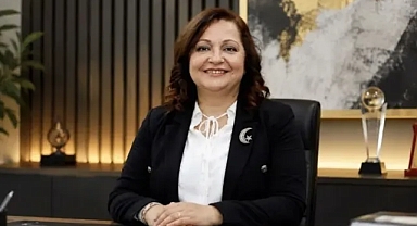Ali Babacan’dan CHP’ye Sert Tepki: “Rozet Takarken Sorun Yoktu”