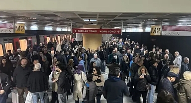 Ankara Metrosunda Arıza: Seferler Durdu, Vatandaşlar Uzun Süre Bekledi