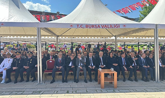 Bursa’da 19 Mayıs Coşkusu Hanlar Bölgesi’ni Sardı: “Gençler Bu Ülkenin En Büyük Gücü”
