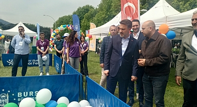 Bursa’da Gönülleri Isıtan Festival : Şahin Biba çocukların neşesine ortak oldu