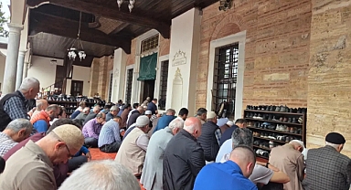 Erguvan Bayramı Coşkusu Emir Sultan’ı Doldurdu!