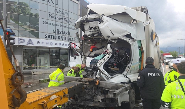Orhangazi Trafik Kazası: Tır Sürücüsü Hayatını Kaybetti