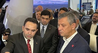 Özgür Özel SAHA 2026 Fuarını Ziyaret Etti: Yerli ve Milli Ürünleri İnceledi