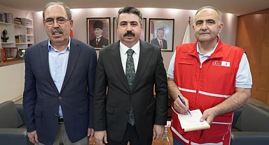 Yıldırım Belediye Başkanı Oktay Yılmaz’dan Kızılay’a Kurban Vekaleti