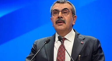 Yusuf Tekin'den okullarda ara tatile ilişkin düzenleme sinyali
