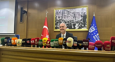 Bursa Büyükşehir Belediye Meclisi'ni Alper Taban yönetti