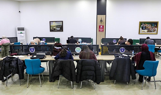 Bursa Büyükşehir Belediyesi’nden Üniversite Adaylarına Ücretsiz TYT ve AYT Deneme Sınavı