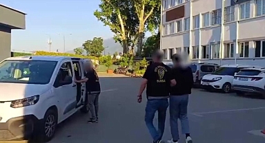 Bursa’da Araç Hırsızlığı Operasyonu: 150 Saatlik Kamera Takibiyle Çalınan Araçlar Bulundu