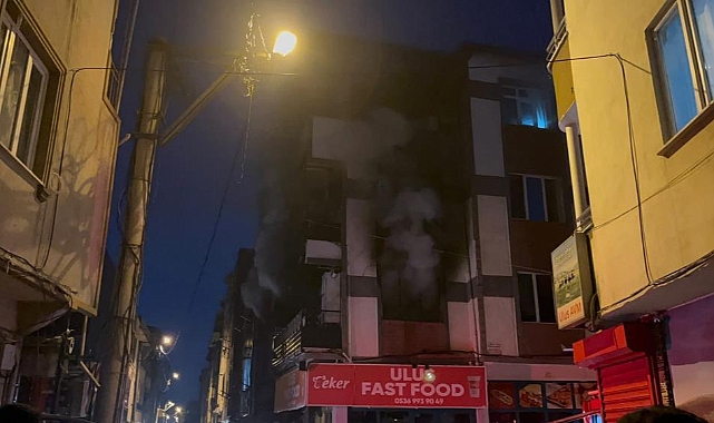 Bursa’da Korkutan Yangın: Anne, Baba ve 3 Çocuk Dumandan Etkilendi 