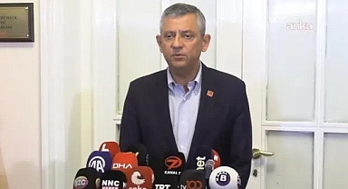 CHP’de Grup Toplantısı Krizi: Özgür Özel ve Kılıçdaroğlu Aynı Gün Konuşacak