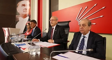 CHP Kulislerinde İhraç ve Görev Değişikliği İddiaları