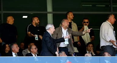 Fenerbahçe Genel Kurulu’nda Gerginlik! Tezahürat Sonrası Arbede Yaşandı