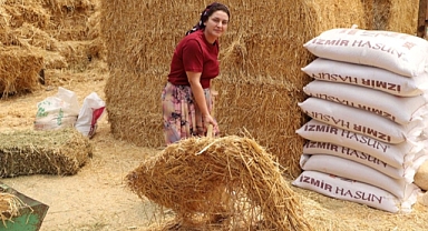 Gamze Buldanlı Eşinden Kalan Çiftliği 120 Büyükbaş Hayvanla Ayakta Tutuyor