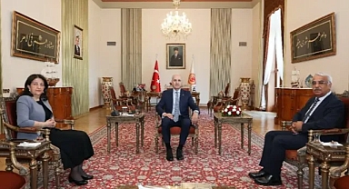 Numan Kurtulmuş, DEM İmralı Heyeti ile Görüştü