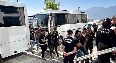 Orhangazi’de Hava Destekli Uyuşturucu Operasyonu: 23 Şüpheli Adliyeye Sevk Edildi