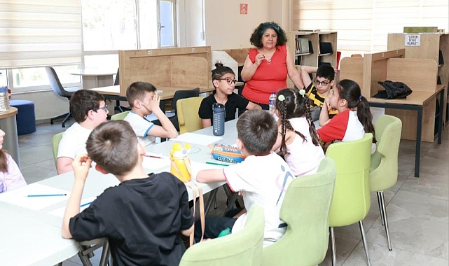 Osmangazi Belediyesi Küçük Yazarlar Atölyesi Geleceğin Yazarlarına İlham Oluyor