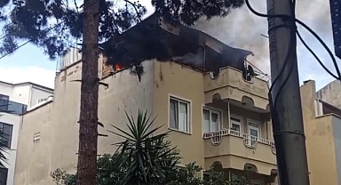 Osmangazi’de Çatı Yangını Paniği: Ekipler Seferber Oldu