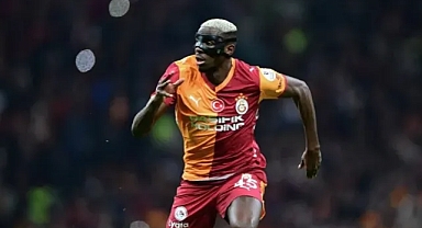 Victor Osimhen’den Galatasaray Açıklaması: “Mutluyum, Ayrılmayı Düşünmüyorum”