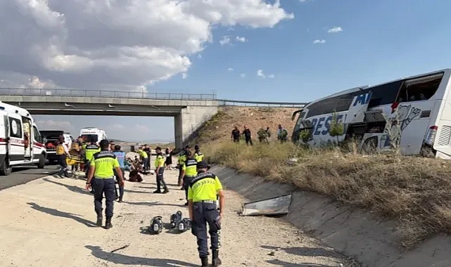 Aksaray’da Yolcu Otobüsü Kazası! 19 Yaralı, 8’inin Durumu Ağır