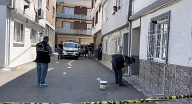 Bursa'daki Silahlı Çatışmada Ağır Yaralanan Genç Hayatını Kaybetti 