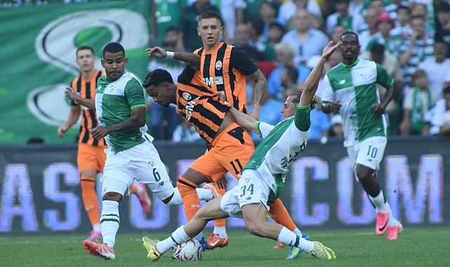 Bursaspor, Dev Rakibi Shakhtar Donetsk Karşısında Geçer Not Aldı