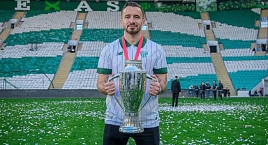 Bursaspor'un Şampiyon Sol Beki Talha Yünkuş'un Yeni Adresi Belli Oldu
