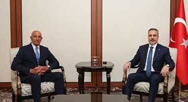 Dışişleri Bakanı Hakan Fidan, ABD Büyükelçisi Tom Barrack'ı Kabul Etti