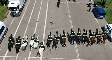 NATO Zirvesi Öncesi Ankara’da Atlı Polis Alarmı: 56 Bin Personel Görevde