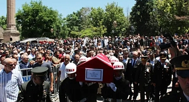 Şehit Abdurrahman Hilal Son Yolculuğuna Uğurlandı
